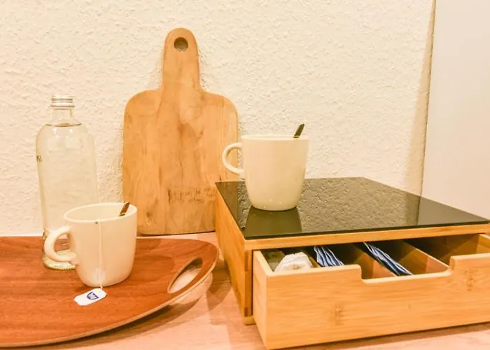 L'escale - Proche Homme De Fer *